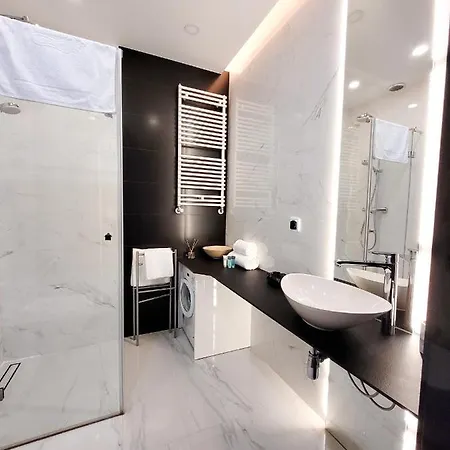 Marmurowy Krakow, Stare Apartman