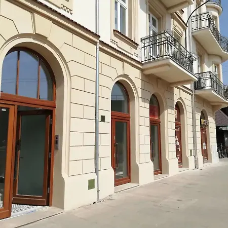 Marmurowy Krakow, Stare Lejlighed *